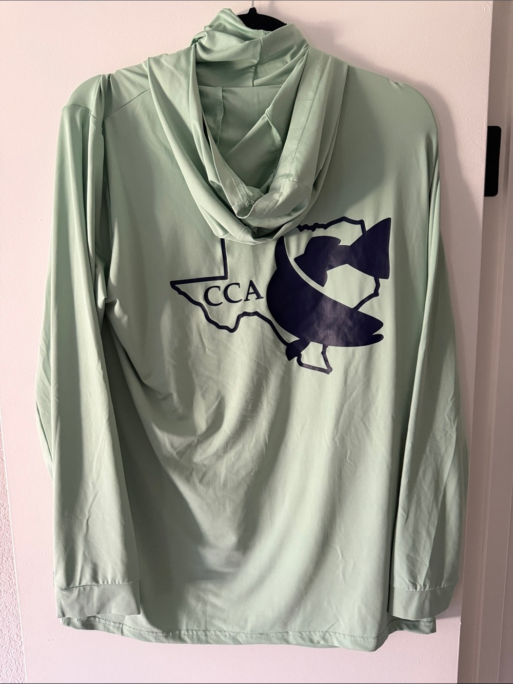Coastal Conservation Association Texas Green Hooded Fishing Sun Shirt - Picture 3 of 3